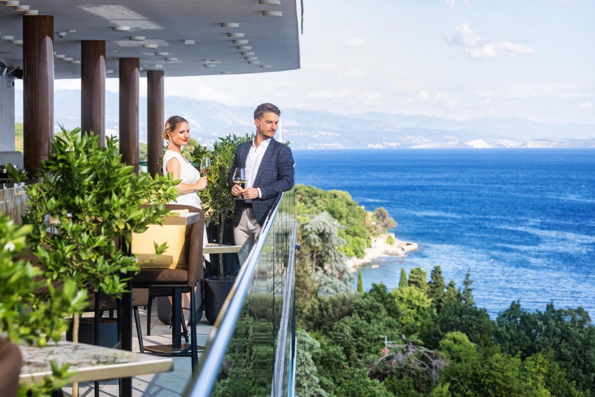 Hilton Rijeka Costabella Beach Resort And Spa Exterior foto View from the hotel